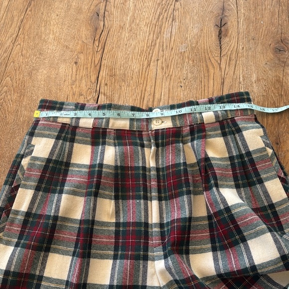 Vintage Collectible Gold Wool Plaid Shorts - Picture 5 of 7